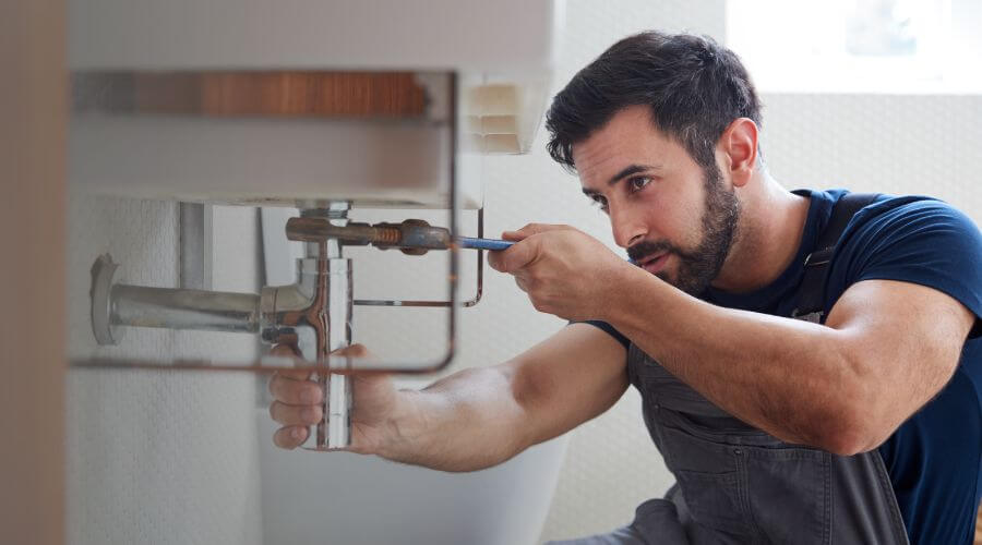 Local annual plumbing maintenance in Wessington Springs, SD